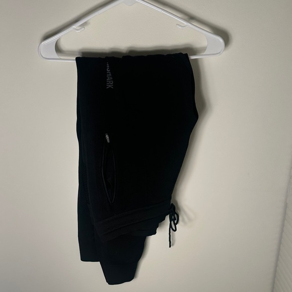 Gymshark Black Sweatpants - Picture 1 of 2